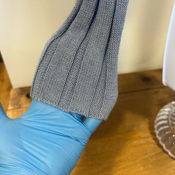 AEROPASTLE Sz M Blue Cropped Ribbed Button Up Preppy Comfort V Neck Long Sleeve - Picture 2 of 8